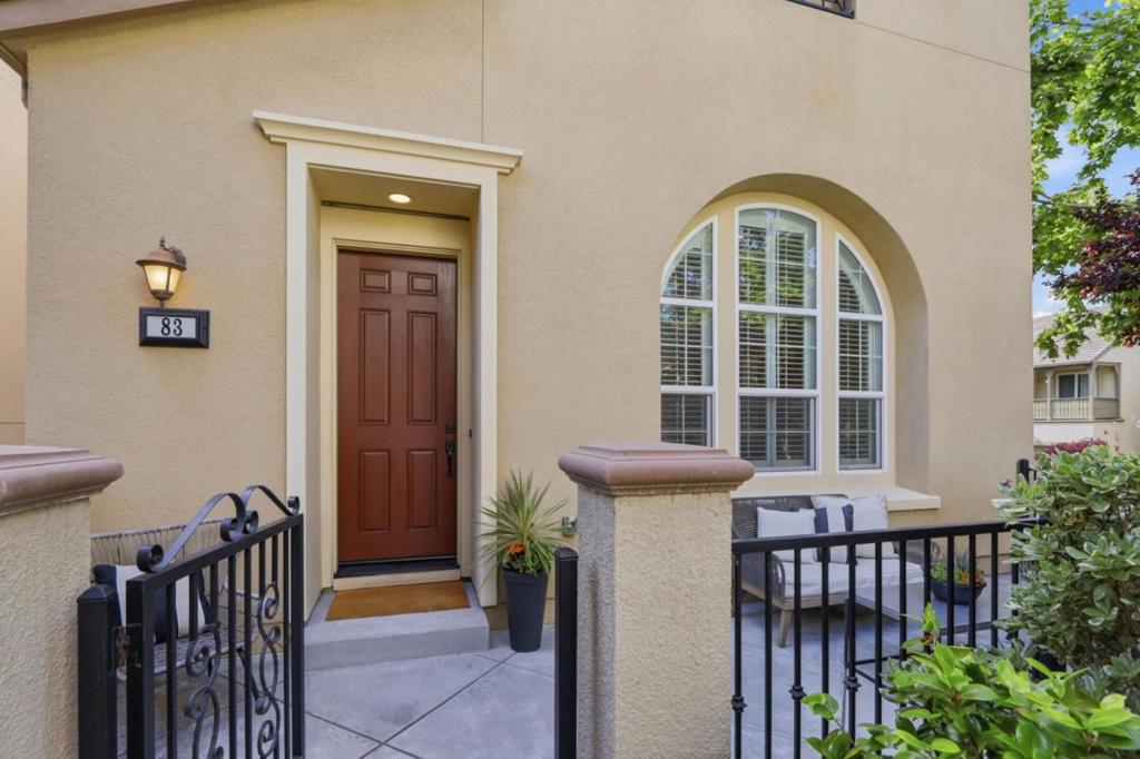 83 Paterson Place