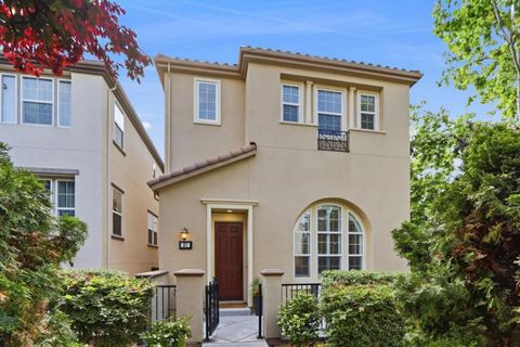 Photo of 83 Paterson Place, Santa Clara, CA 95050 (MLS # ML82044893)