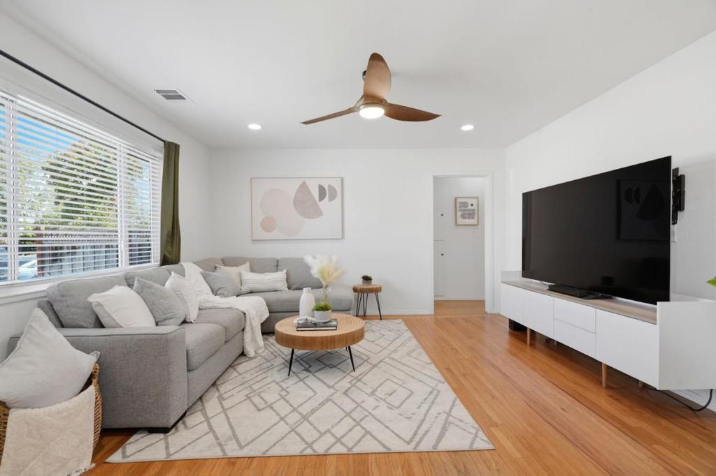 2843 Rustic Drive