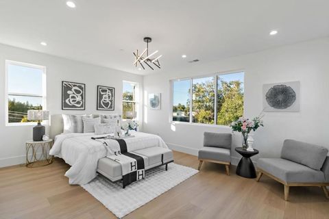 Tiny photo for 1040 W Riverside Way, San Jose, CA 95129 (MLS # ML82037565)