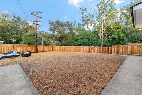 Tiny photo for 1040 W Riverside Way, San Jose, CA 95129 (MLS # ML82037565)