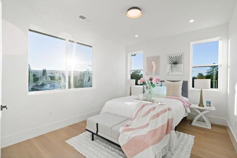 Tiny photo for 1040 W Riverside Way, San Jose, CA 95129 (MLS # ML82037565)