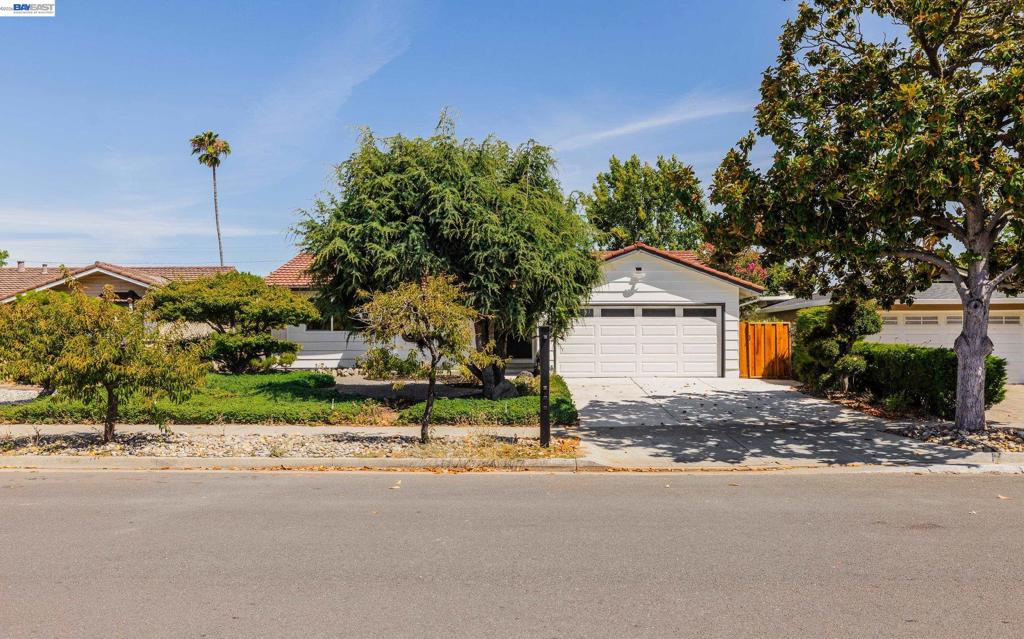 1393 Annapolis Way Way, San Jose CA 95118