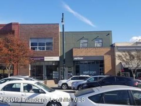 Photo of 814 Fair Oaks Avenue #B, South Pasadena, CA 91030 (MLS # P1-25455)