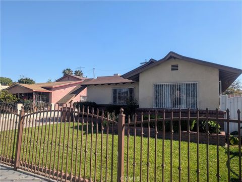 2912 Santa Ana Street South Gate CA 90280