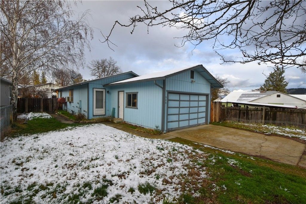 Photo of 908 Miner St St, Yreka, CA 96097 (MLS # SN26039272)