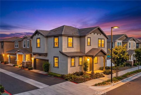 Photo of 40540 Melrose Drive, Temecula, CA 92591 (MLS # SW26096271)