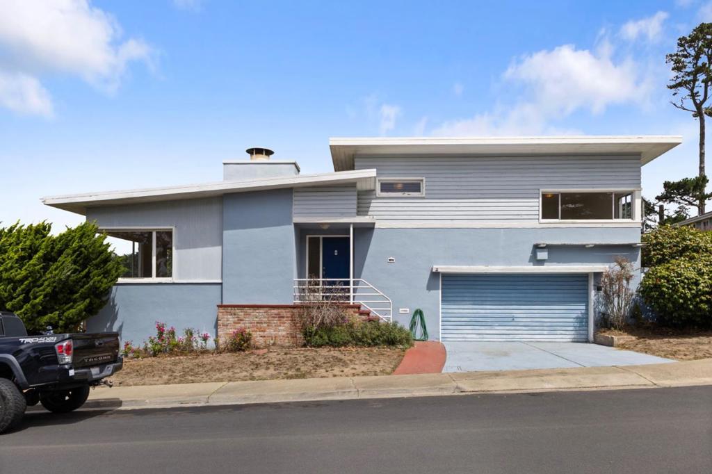 A unique opportunity to unlock the potential of this as-is home located on a cul-de-sac in the desirable Westlake neighborhood. Ideal for investors or those looking to elevate a property to its full potential. Close to Westlake Shopping Center: Target, Safeway, Home Depot, dining, and more. Easy commute with nearby Daly City BART station and freeway access.