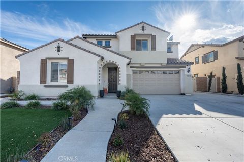 Photo of 763 Augusta Dr, Perris, CA 92571 (MLS # DW26076905)