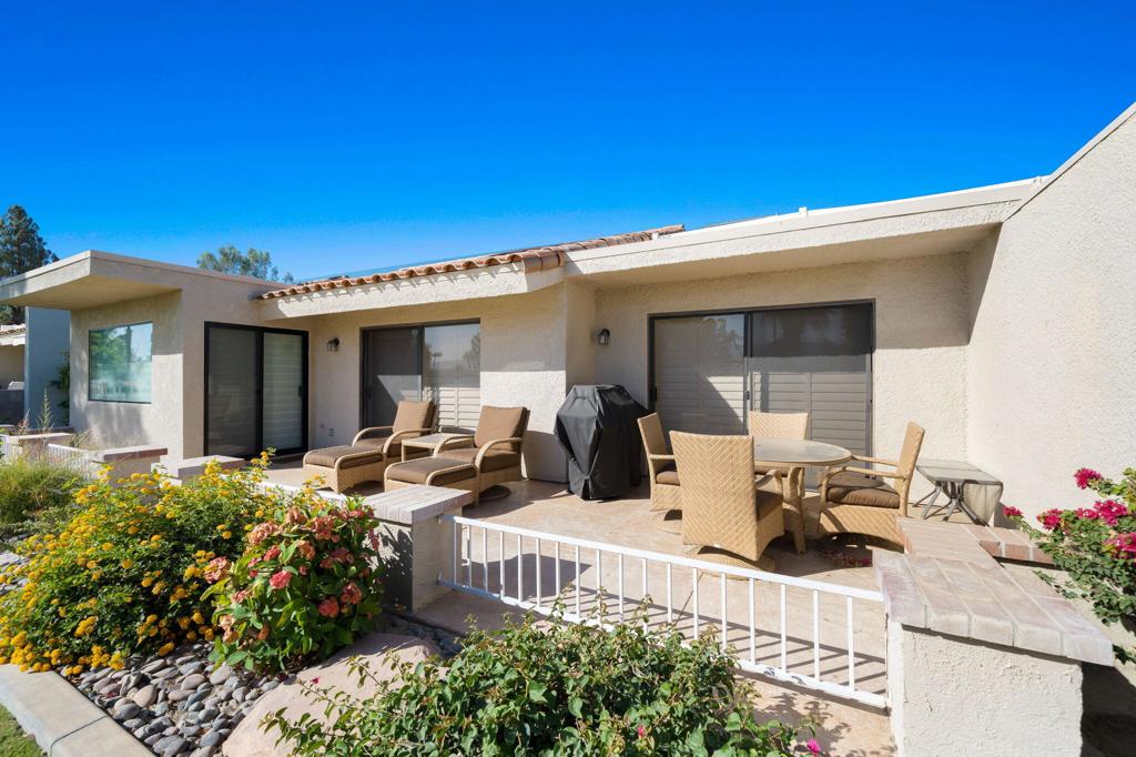 40960 La Costa Circle W