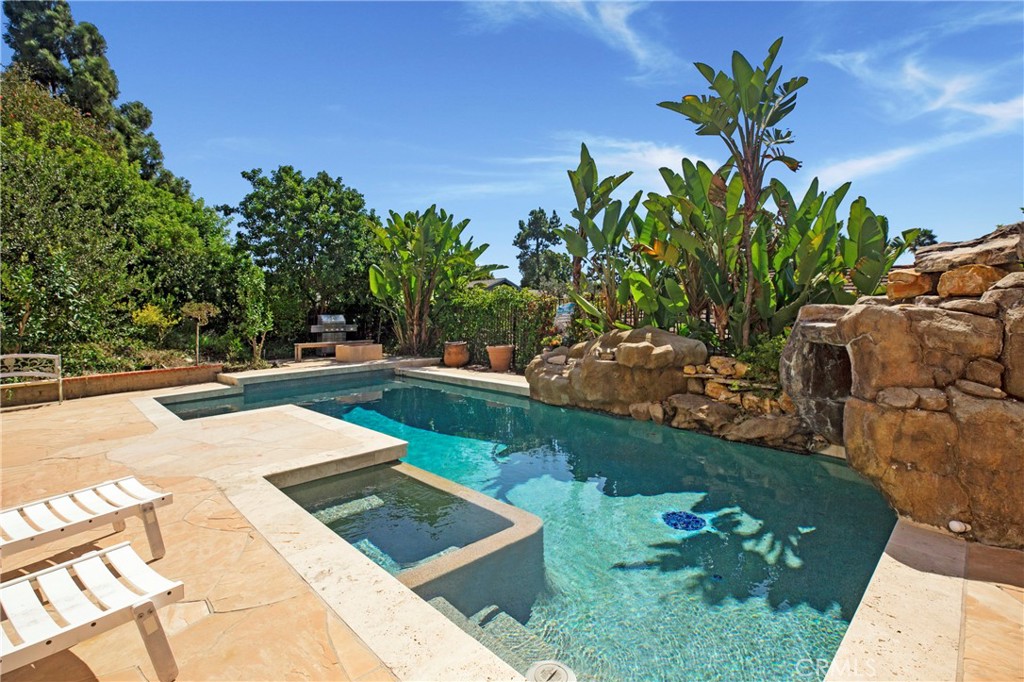 La Veta (LV) - Residential Lease