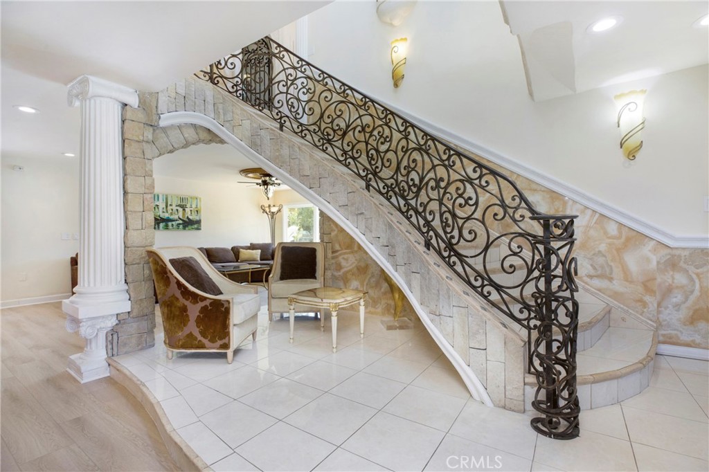 La Veta (LV) - Residential Lease