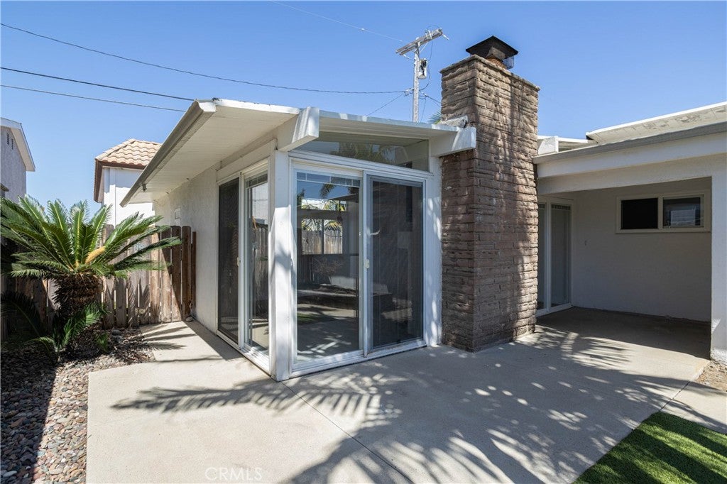 228 Avenida Pelayo