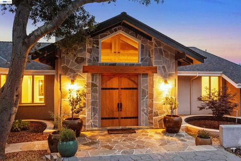 Photo of 905 Moon Valley Ranch Rd, Watsonville, CA 95076 (MLS # 41128600)