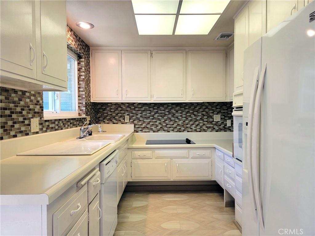 179 Avenida Majorca C