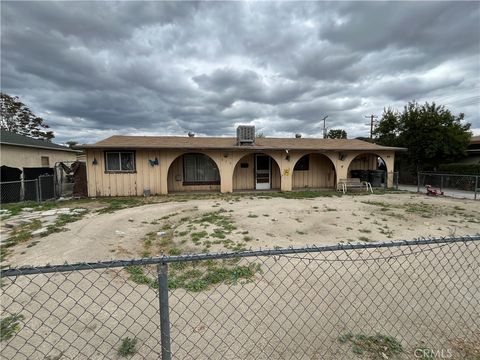 675 S Santa Fe Avenue San Jacinto CA 92583