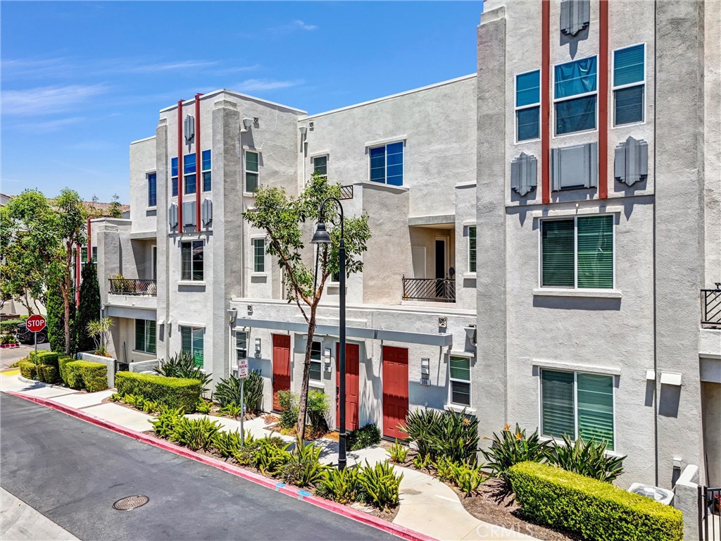 Welcome to one of the largest and most thoughtfully upgraded tri-level, 3 bed, 3 bath condos in the community, offering 1,729 square feet of spacious living with modern comforts and stylish finishes throughout. Upon entry, step into a landing area leading up the stairs to the mid-level, the open and inviting heart of the home featuring a fully remodeled kitchen with seamless marble countertops and elegant waterfall edges. The living areas boast upgraded premium quality carpet, creating a warm and comfortable space perfect for relaxing or entertaining. The home includes a whole-house chlorine filtration system and a separate drinking water filter for added peace of mind. Unwind in your private built-in jacuzzi and enjoy upgraded bathrooms designed to provide a personal spa-like experience. The spacious master suite offers an enlarged walk-in closet with ample storage and organization. Located in a friendly community with low HOA fees that include access to a sparkling pool, spa, clubhouse, BBQ areas, and a playground, ideal for family fun and relaxation. Just minutes from downtown Upland, close to excellent restaurants, shops, and local events. The top level offers exciting potential with HOA approval to transform the roof area into a rooftop garden or additional outdoor living space, adding value and flexibility. The spacious garage features padded flooring and a unique barn-style decorative gate, blending practicality with style. Don’t miss this beautifully updated tri-level condo that perfectly combines space, style, and an unbeatable location near everything Upland has to offer!
