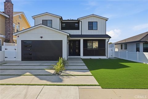 Photo of 1509 Elm Avenue, Torrance, CA 90503 (MLS # SB26039803)