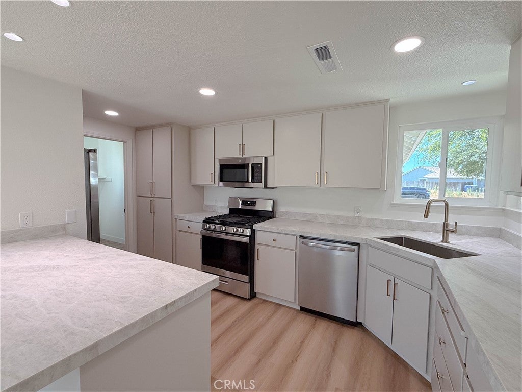 519 Rosehill Drive