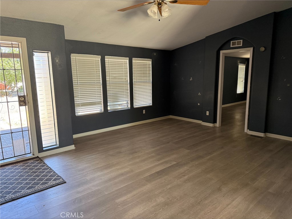 26875 Pleasant