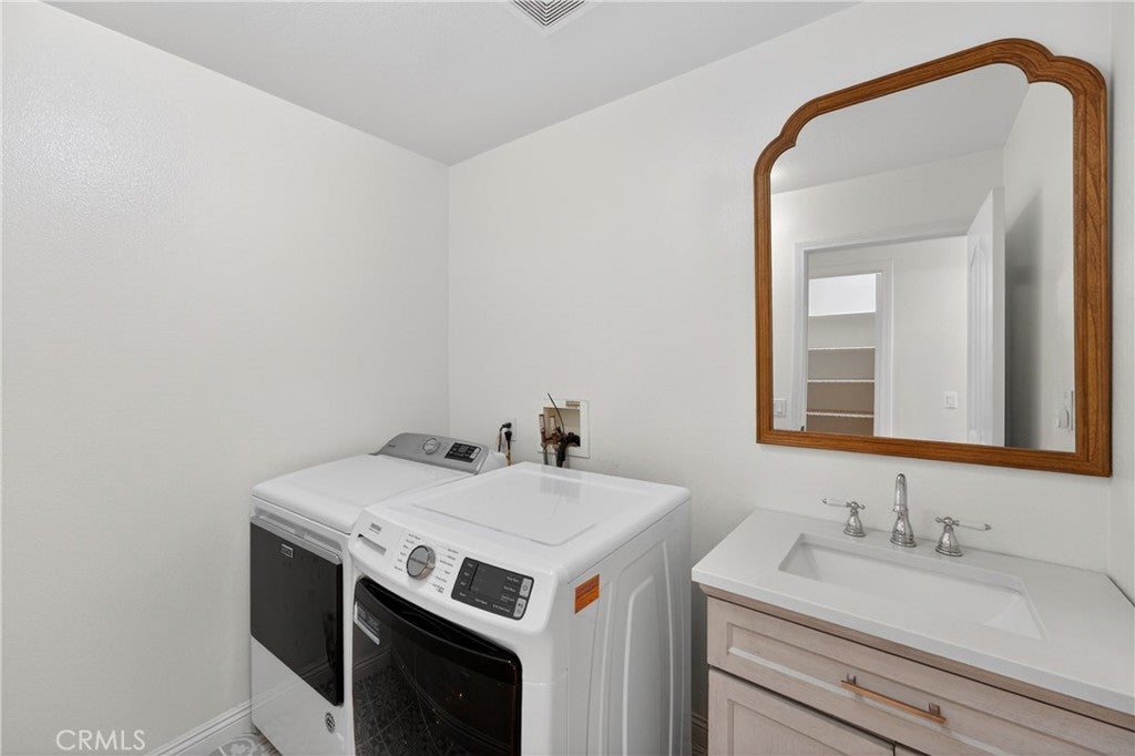 23 Delano, Irvine CA 92602 - Photo 21