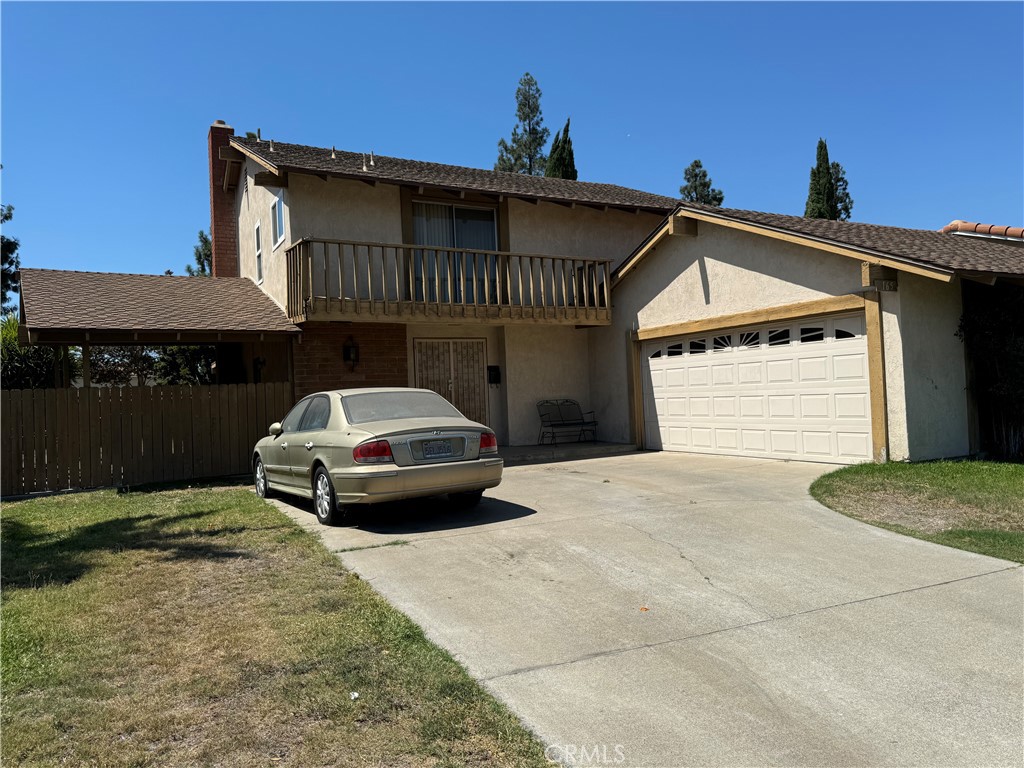 Probate Sale – Exceptional Investment Opportunity!
This property presents a unique opportunity for first-time homebuyers, seasoned investors, or contractors looking to add value. Featuring 4 spacious bedrooms and 2.5 bathrooms across two levels, this home offers ample living space and desirable functionality. Highlights include a cozy fireplace, convenient inside laundry, and a well-designed floor plan ready for customization.