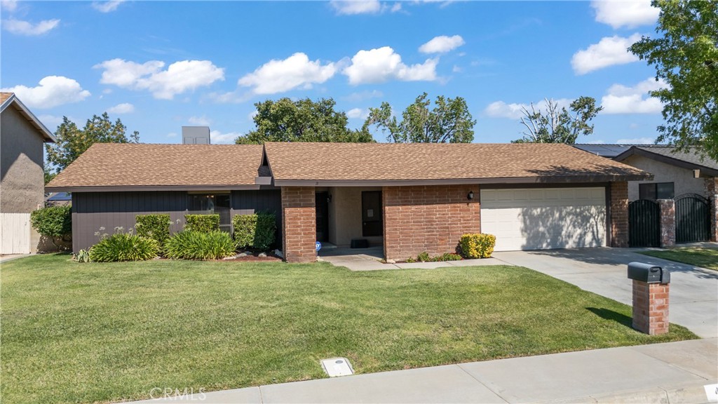 Location, Location. Situated across from Antelope Valley College on a private cul-de-sac, this well-maintained single-story home offers
approximately 1,900 sq. ft. of comfortable living space with 3 bedrooms and 2 bathrooms on a generous lot. Inside, you'll find a bright and functional layout designed for both everyday living and entertaining. The spacious living and dining areas flow naturally into a well-appointed kitchen featuring abundant counter space and cabinetry. The primary bedroom offers a walk-in closet and a spacious bathroom, Hardwood flooring throughout the home adds warmth, style, and durability. A formal living room and a separate dining area provide flexible options for gatherings. Step outside to a large backyard with room for outdoor enjoyment, gardening, or future enhancements such as a pool or patio expansion. The 2-car attached garage offers convenient parking and storage. Recent updates include a newer AC unit, forced air heating system, and hot water heater. The property also features a solar energy system under a Power Purchase Agreement—buyer to assume the existing contract—helping to offset utility costs. Located close to schools, parks, shopping, dining, and major commuter routes, this home offers an excellent combination of location, condition, and value. Whether you're seeking a move-in ready property or a home with room to customize, this residence delivers a versatile opportunity in a West Lancaster neighborhood.
