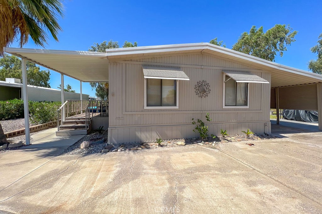 575 Beach Dr