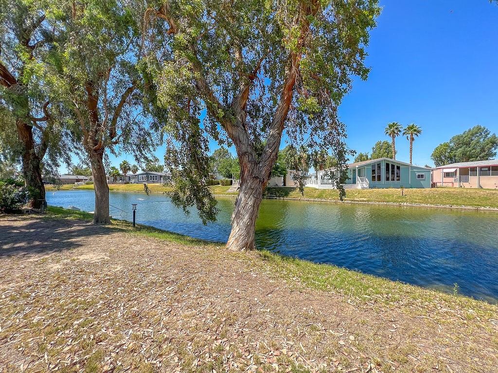 575 Beach Dr
