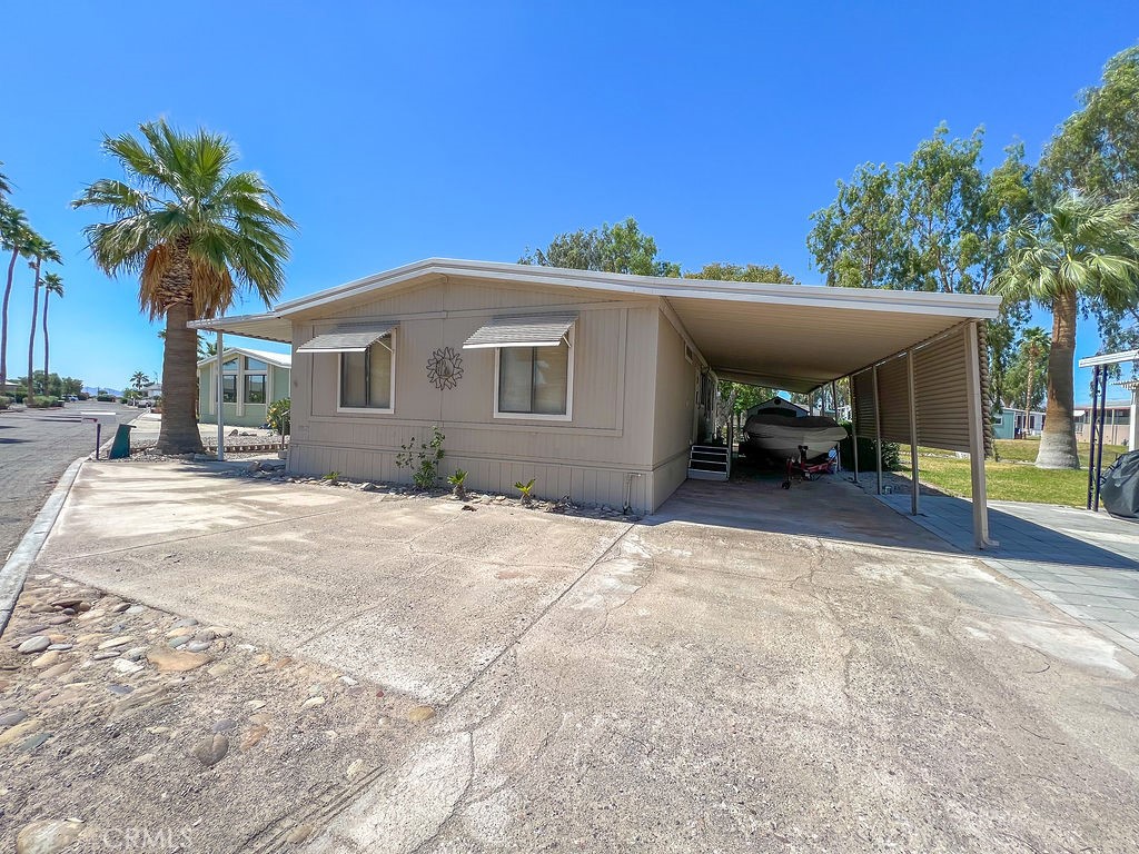 575 Beach Dr