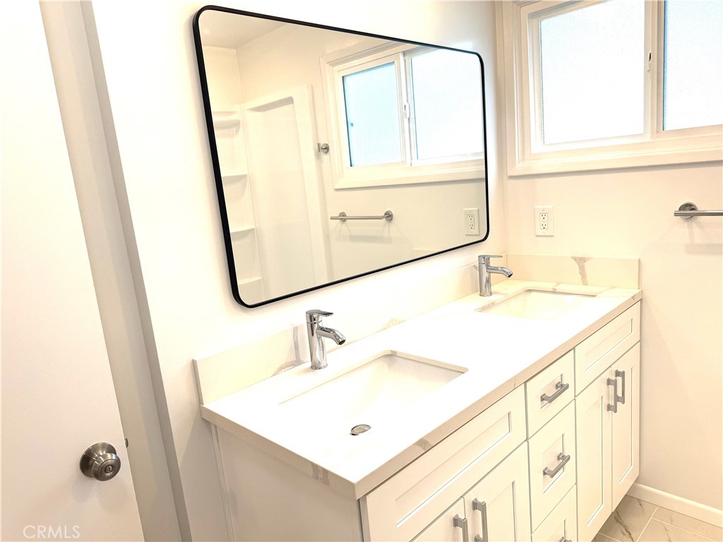 Carson Park/Lakewood (CLK) - Residential Lease