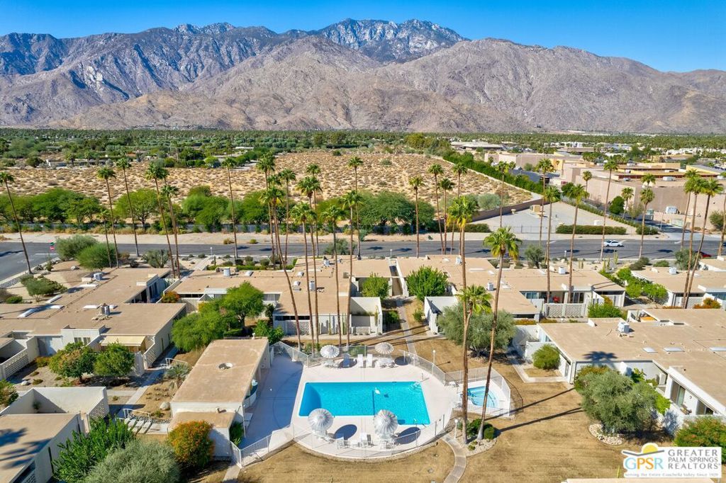 Photo of 1859 Sandcliff Road, Palm Springs, CA 92264 (MLS # 25591419PS)