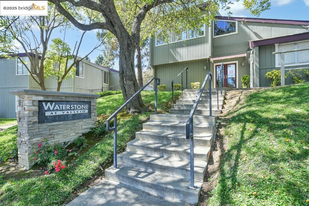 Move-in ready 3-bedroom, 2-bath condo in a well-maintained Vallejo community! Enjoy open-concept living with a spacious layout, private balcony, and abundant natural light. This unit offers modern comfort and convenience—perfect for first-time buyers, downsizers, or investors. Community amenities include a sparkling pool, relaxing hot tub, and family-friendly playground. Conveniently located near shopping, dining, and freeway access for easy commuting. Don’t miss this opportunity—affordable living with resort-style perks!