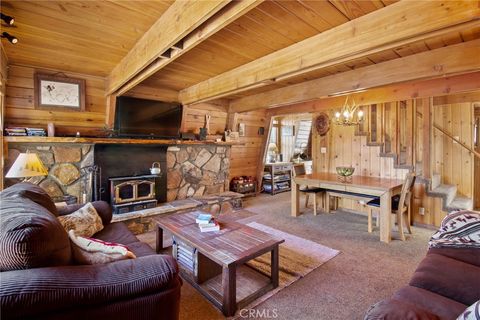 Photo of 1124 Club View Drive, Big Bear Lake, CA 92315 (MLS # SR25151102) Photo of 1124 Club View Drive, Big Bear Lake, CA 92315 (MLS # SR25151102)
