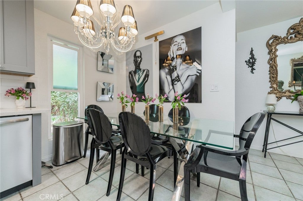 1000 W Macarthur 94