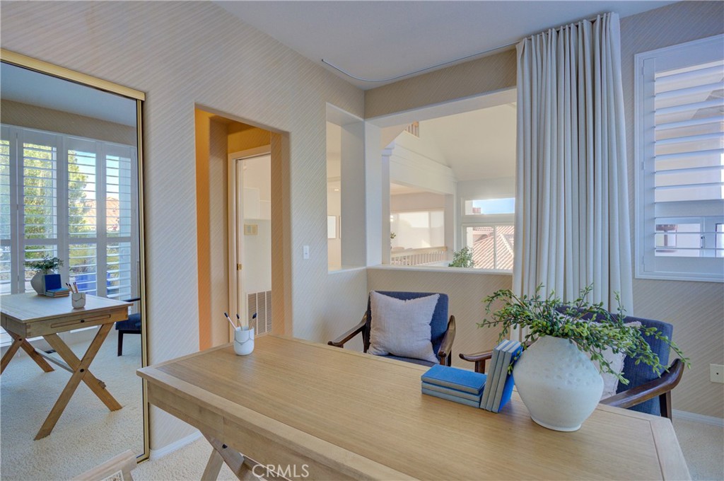 Shell Beach(600) - Residential