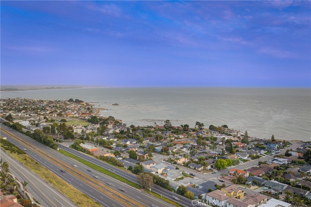 Shell Beach(600) - Residential