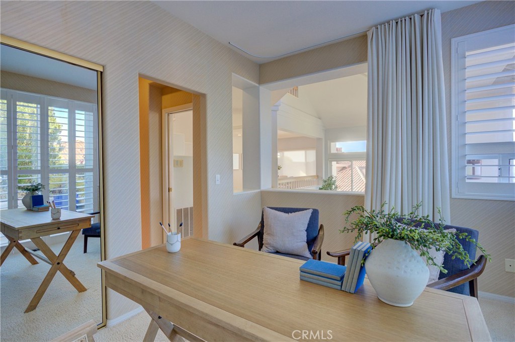 Shell Beach(600) - Residential