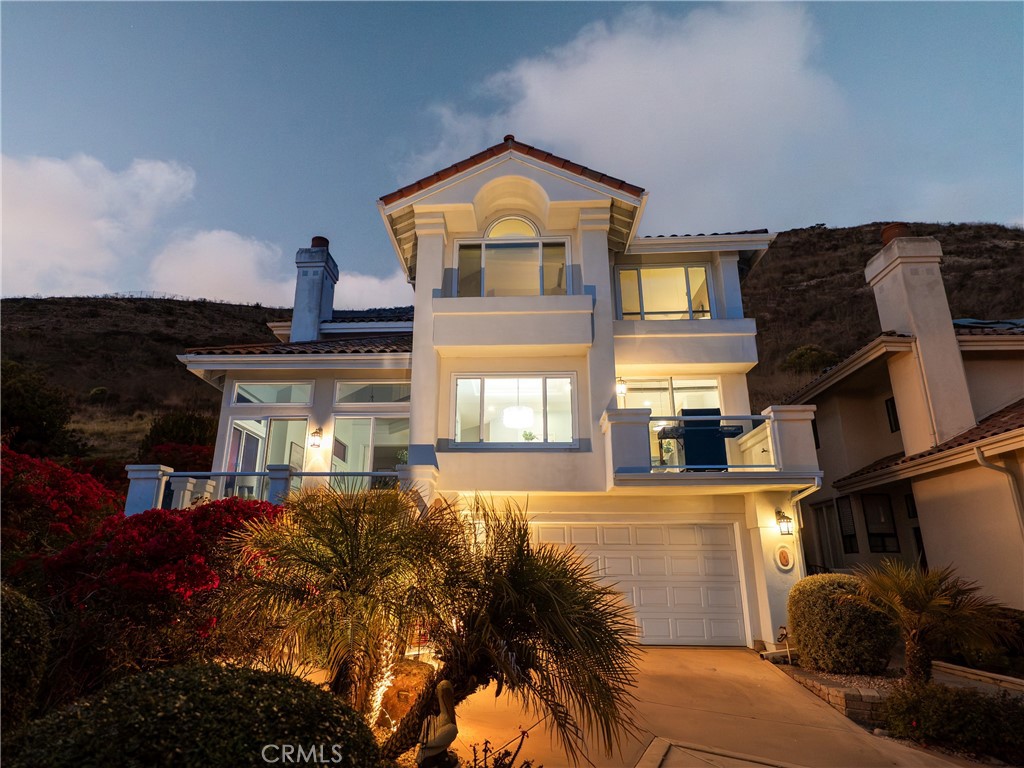 Shell Beach(600) - Residential
