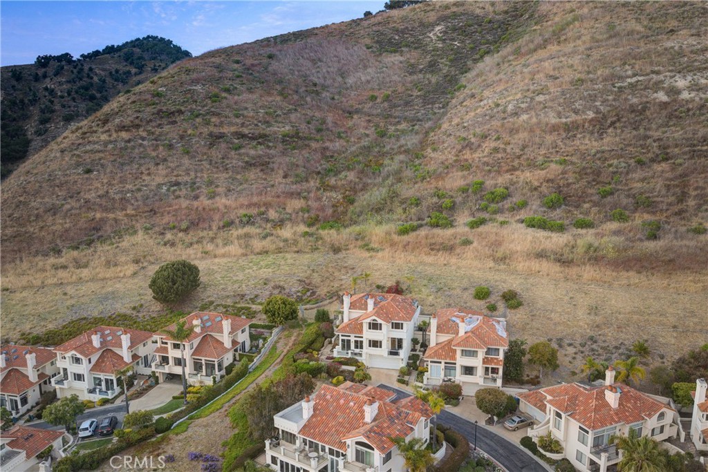 Shell Beach(600) - Residential