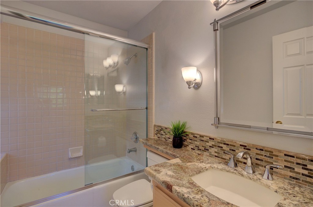 Shell Beach(600) - Residential