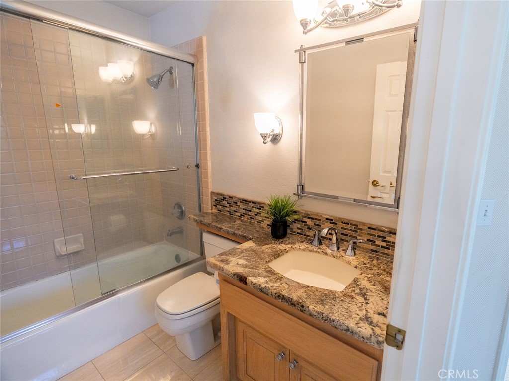 Shell Beach(600) - Residential