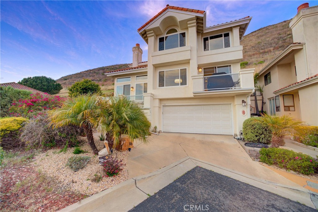 Shell Beach(600) - Residential