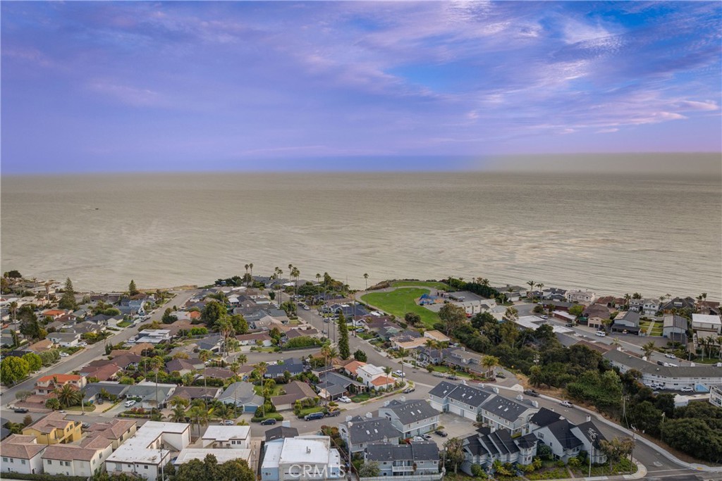 Shell Beach(600) - Residential