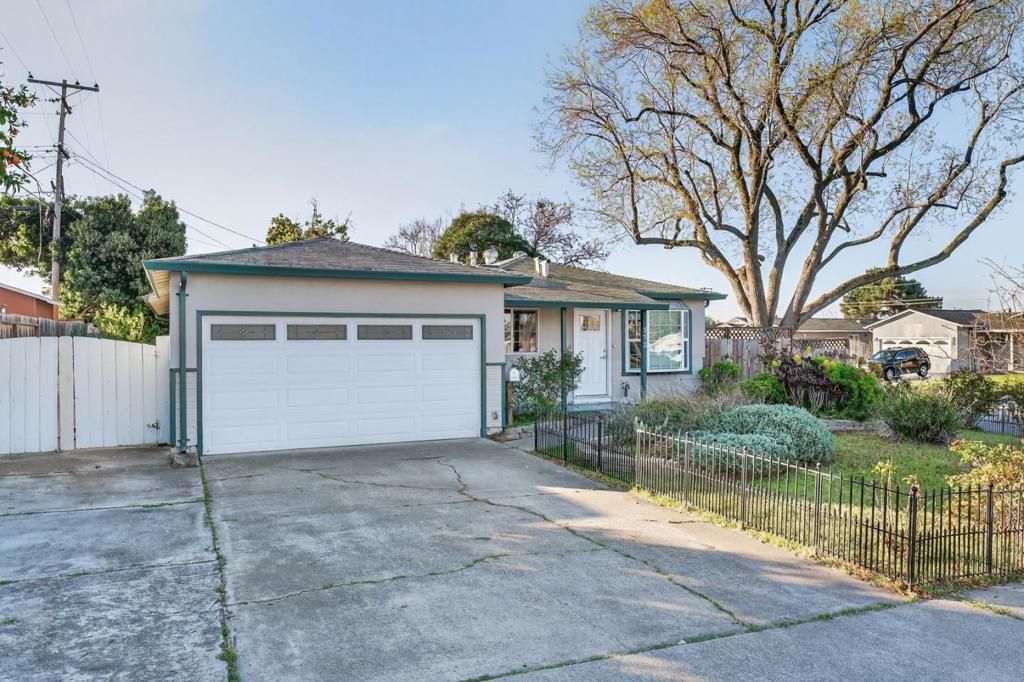 Photo of 372 Gosser Street, Milpitas, CA 95035 (MLS # ML82038174)