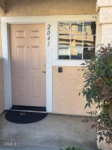 Tiny photo for 2041 Blackberry Circle, Oxnard, CA 93036 (MLS # V1-33132)