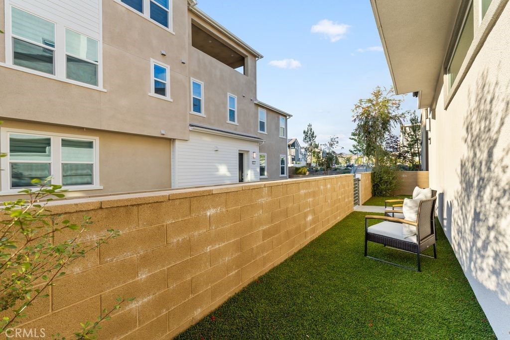 Photo of 470 Lobata, Irvine, CA 92618 (MLS # WS26070114)