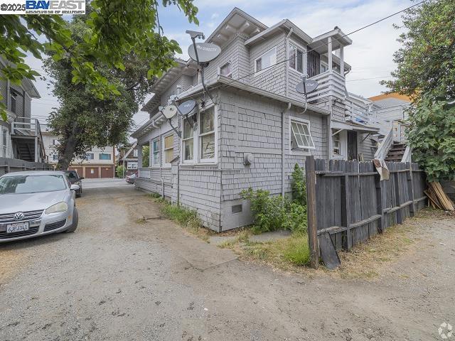 ALAMEDA COUNTY - Residential Income