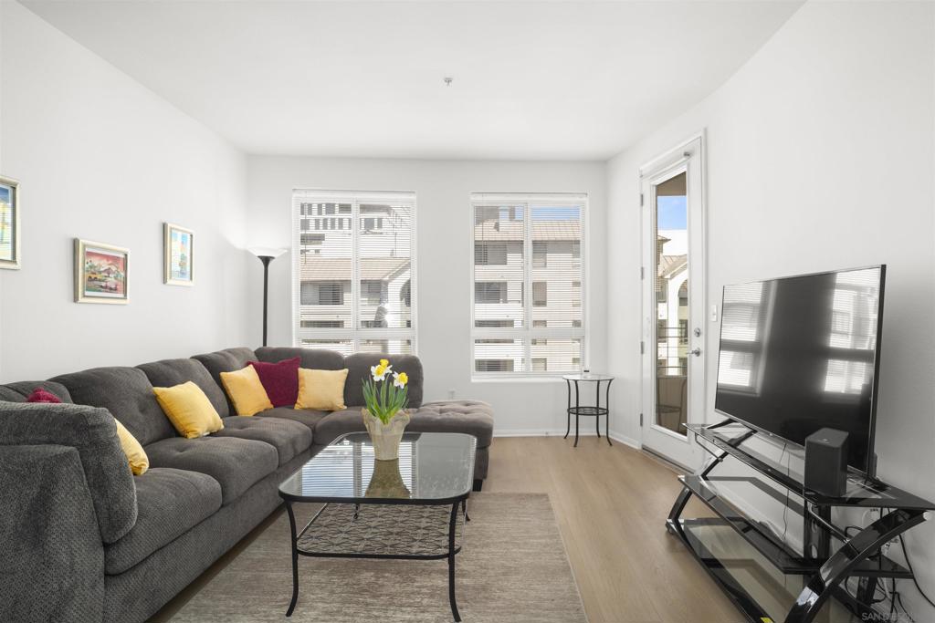 235 Market Street 403