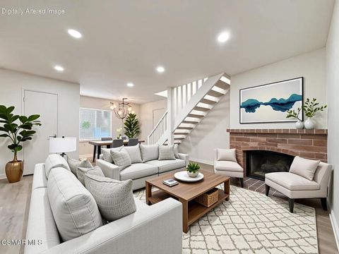 Photo of 1752 E Avenida De Las Flores, Thousand Oaks, CA 91362 (MLS # 226001545)